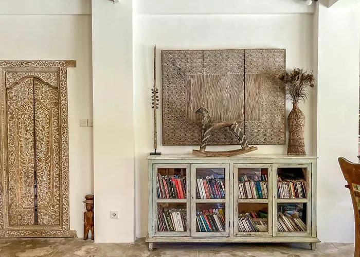 Villa Nak - Charming 4br Family-friendly Villa, Walking Distance To