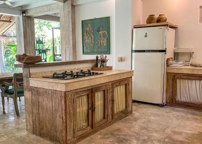 Nak - Charming 4br Family-friendly Villa, Walking Distance To * Seminyak (Bali)