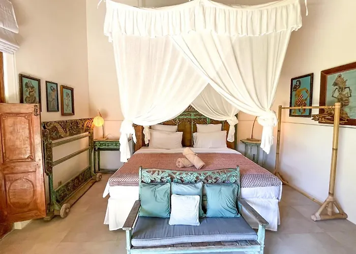 Villa Nak - Charming 4br Family-friendly Villa, Walking Distance To Seminyak (Bali)